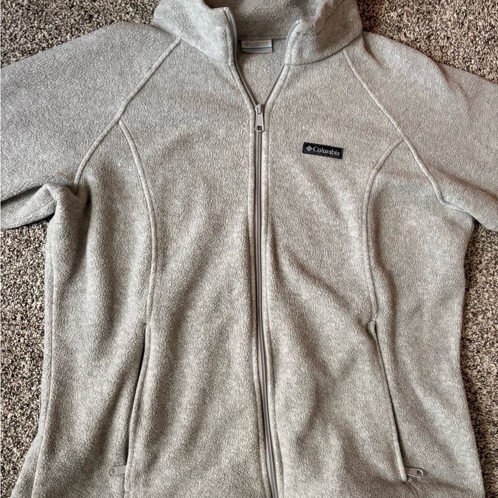 Columbia Light Gray Fleece Jacket
